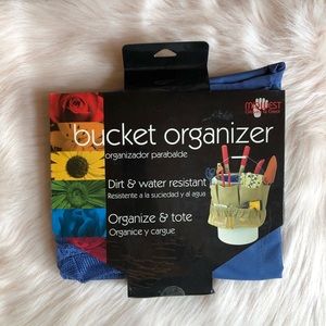 Midwest Gloves & Gear Bucket Organizer